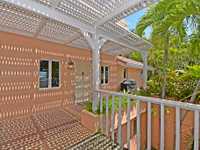 House 519402114