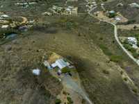 House 2951939998