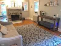 House 670027118
