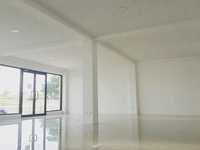 House 1805670024