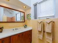 House 2749052837