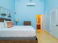House 2749052879