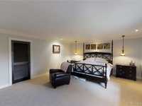 House 1255440306