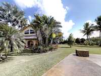 House 1255440352
