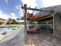 House 1255440430