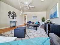 House 1173752886