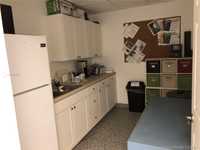House 1060975265
