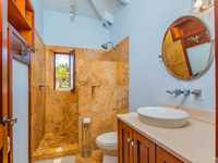 House 2741189065