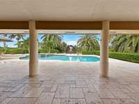 House 1199444712