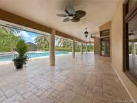 House 1199444713