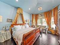 House 1223828628