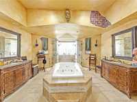 House 1223828641