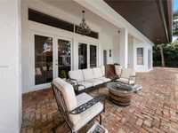 House 1223828837