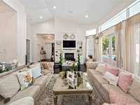 House 1223828592