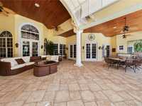 House 1165474740