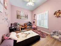 House 1165474808