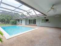 House 1174744065