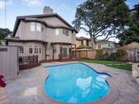 House 1173756284