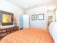House 1178186906