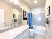 House 1178186972