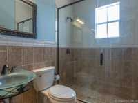 House 1208060561