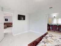 House 1210153346