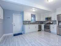 House 1210153469