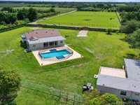 House 1210153496