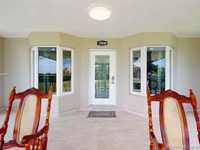 House 1210153727