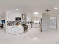 House 1210153736