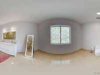 House 1210153787