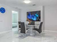 House 1210153272