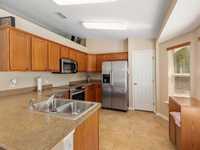 House 1235990460