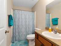 House 1235990462