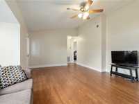 House 1235999670
