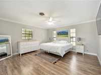 House 1236002483