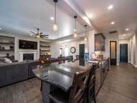 House 1236011963