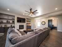 House 1236011964