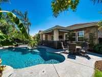 House 1236011989