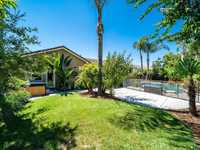 House 1236011991