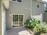 House 1237018241