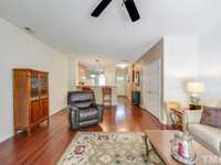 House 1237018232