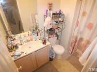 House 1237018642