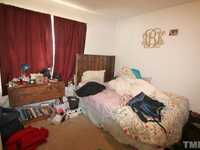 House 1237018643