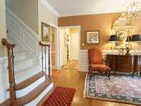 House 1237019128