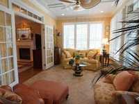 House 1237019131