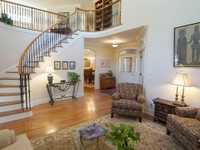 House 1238000300
