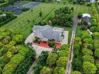 House 1244915788