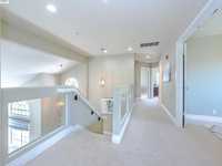 House 1246264752