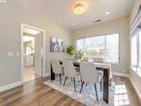 House 1246264504